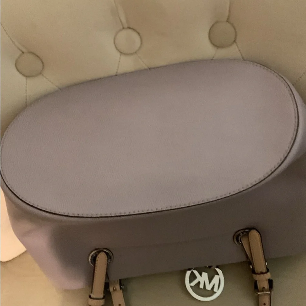 Michael Kors Lavender Leather Tote with Tan Straps - Picture 3 of 6